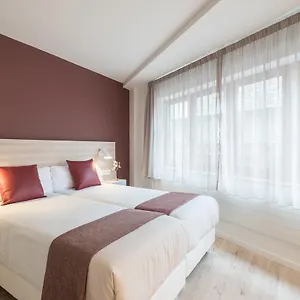 & Cosmos Hotell